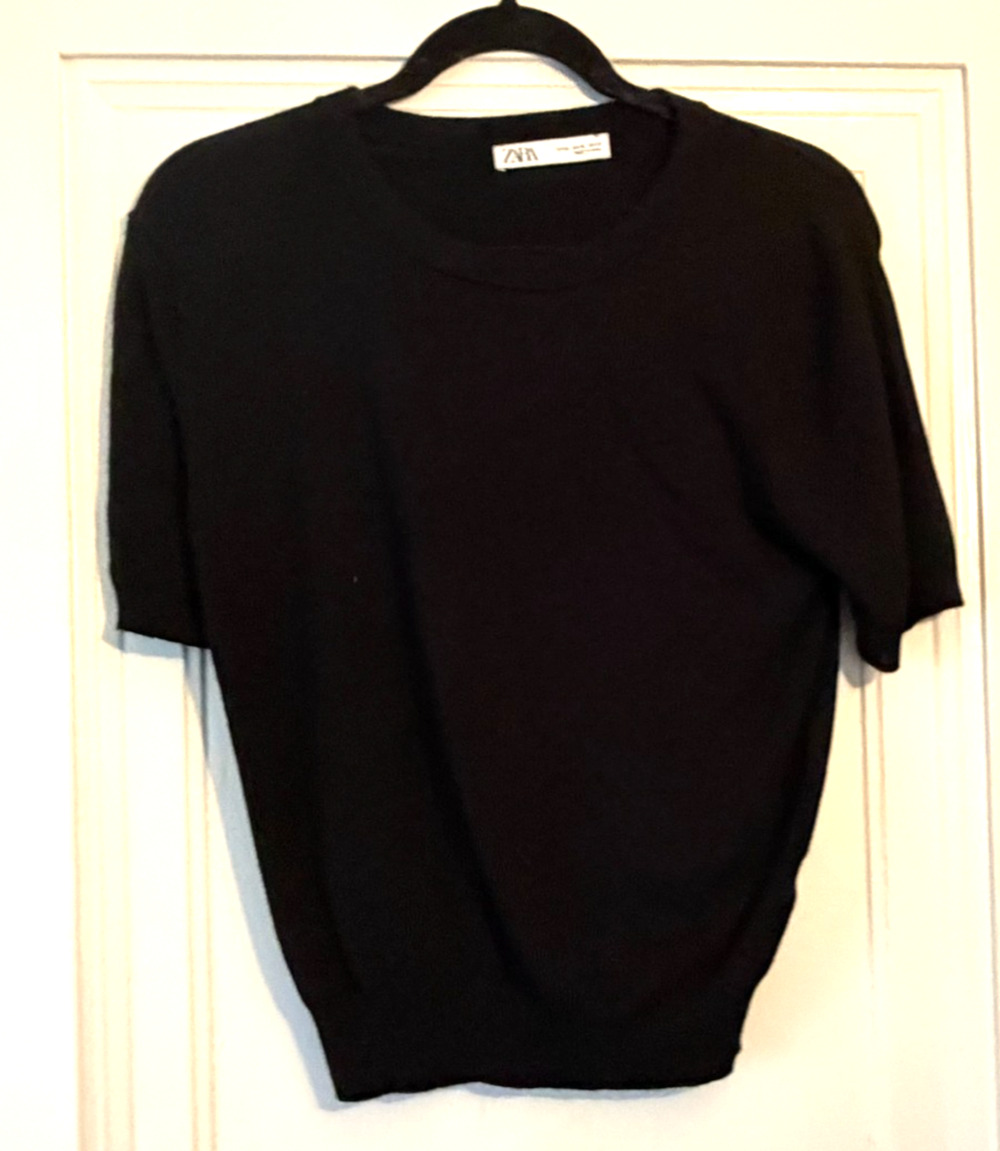 Zara NWOT Plain Short Sleeve Basic Top, Black size XL